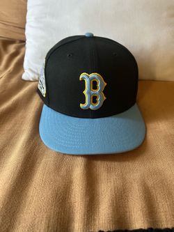Fitted hat