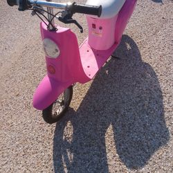 Sweet Pea Mopet Riding Scooter