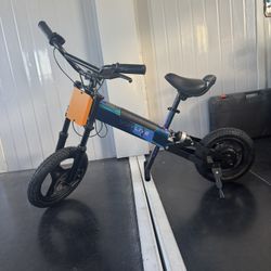 Children‘s electric bicycle