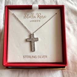 New 925 Sterling Silver Necklace With Pendant 