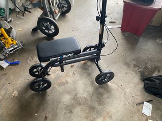 Knee Rover Knee scooter