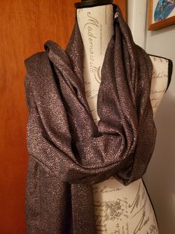Am. Eagle scarf