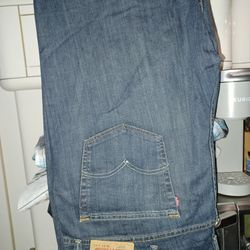 Levi's 559 Men's 44x32 Jeans