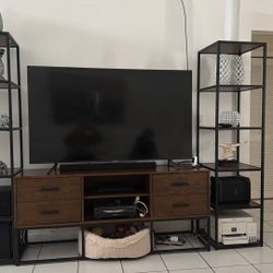 Unidad De Entretenimiento De TV 