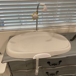 Silicon Changing Table 