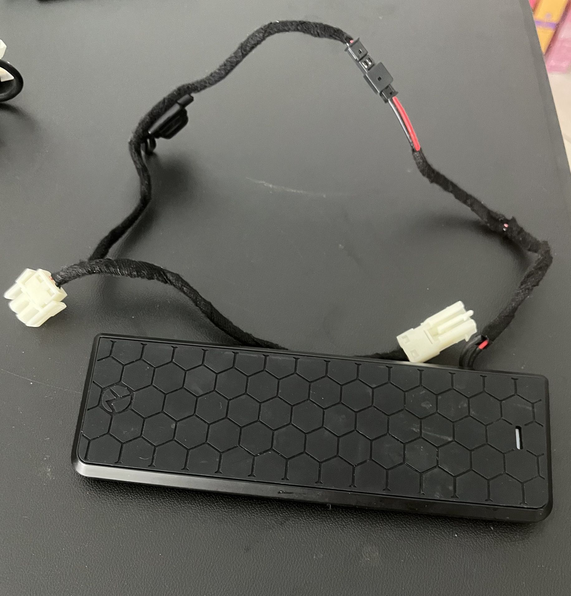 BimmerTech integrated BMW F30 Wireless charger (LIKE NEW)