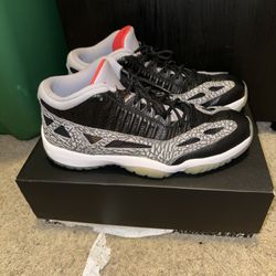 Jordan Retro 11 Low IE
