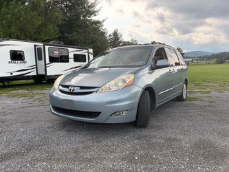 2008 Toyota Sienna