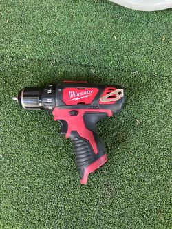 M12 Milwaukee Drill