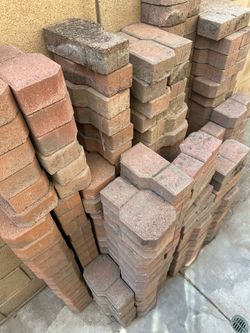 ~ 250 + Interlocking Keyhole Concrete Pavers