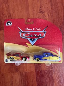 Disney Pixar diecast two pack doc & lighting