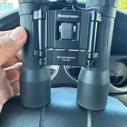 Celestron 16x32 Binoculars 