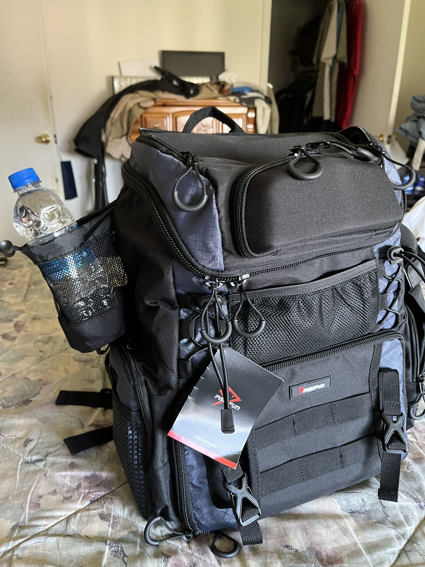 Piscifun Hatchback Tackle Backpack 
