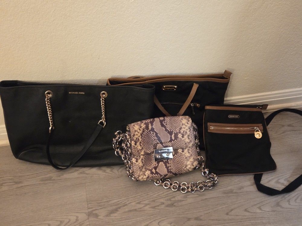 Lot Of Michael Kors Bags