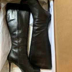 Beautiful Boots 