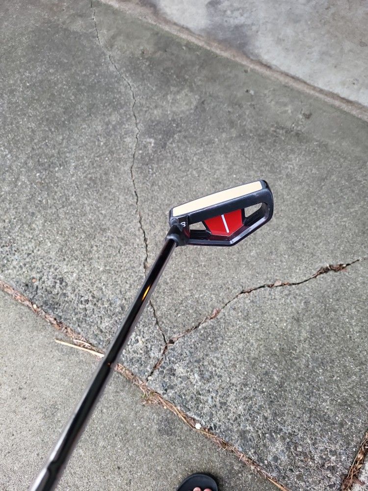 Tommy Armour Torch Putter