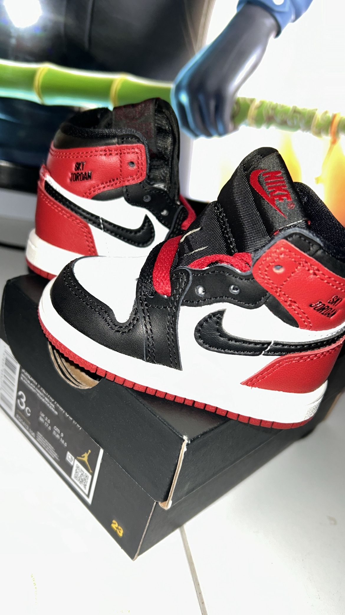 Nike Air Jordan 1 Black Toe Reimagined