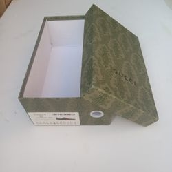 GUCCI Shoe Box ONLY - NERO/ B.R.B Size 39
