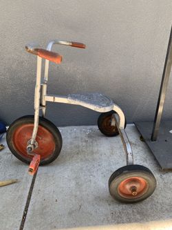 Vintage Tricycle ! Very Sturdy ! ANGELES tricycle