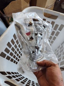 Dishwasher anchor for flooring