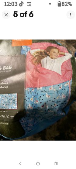 LLAMA SLEEPING BAG .