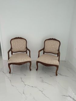 Accent Chairs