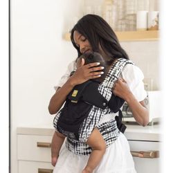 Líllé Baby Carrier Airflow DLX 