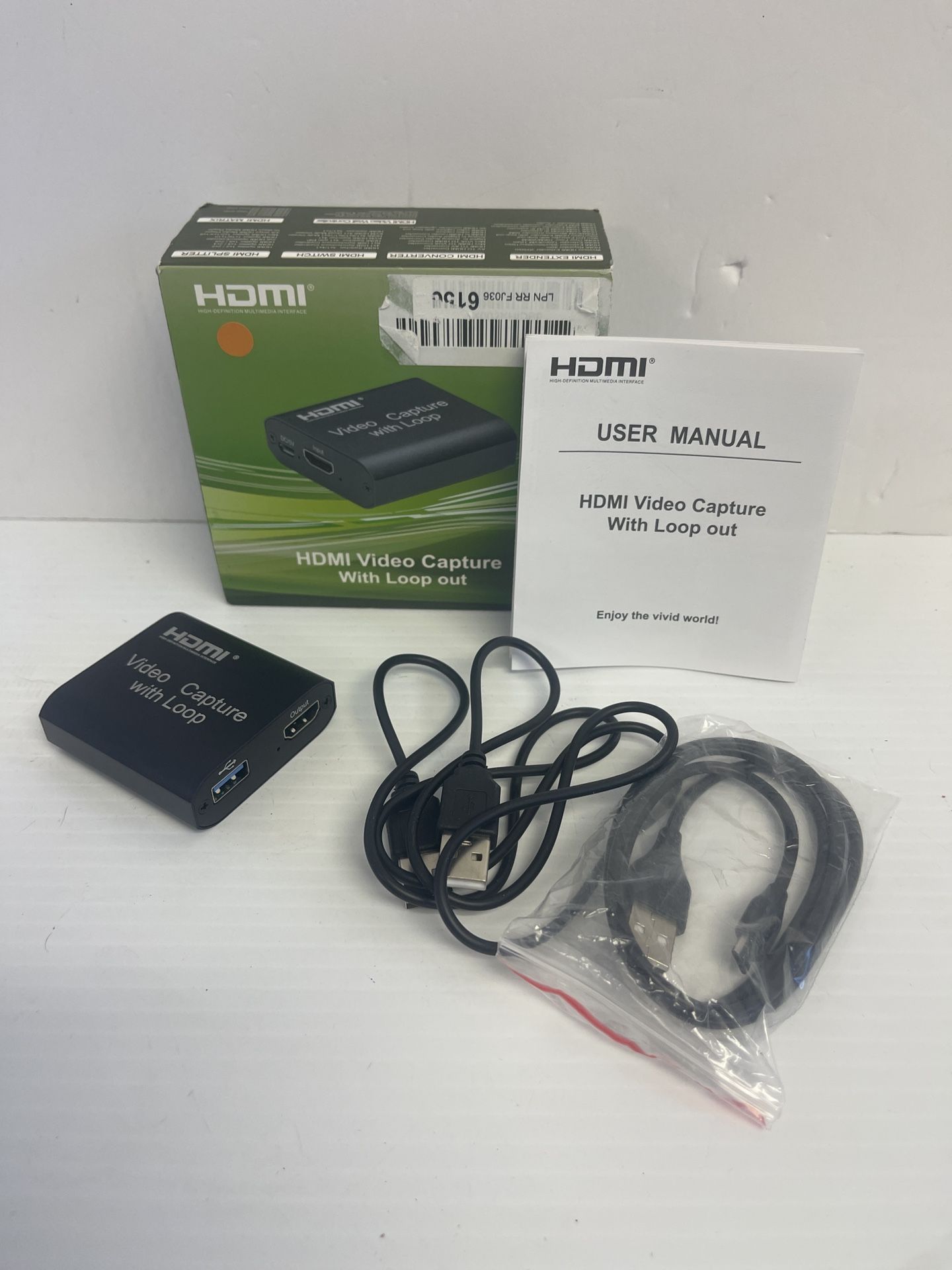 HDMI Video Capture Device with Loop Out Full HD 1080P Gaming teaching etc - B915