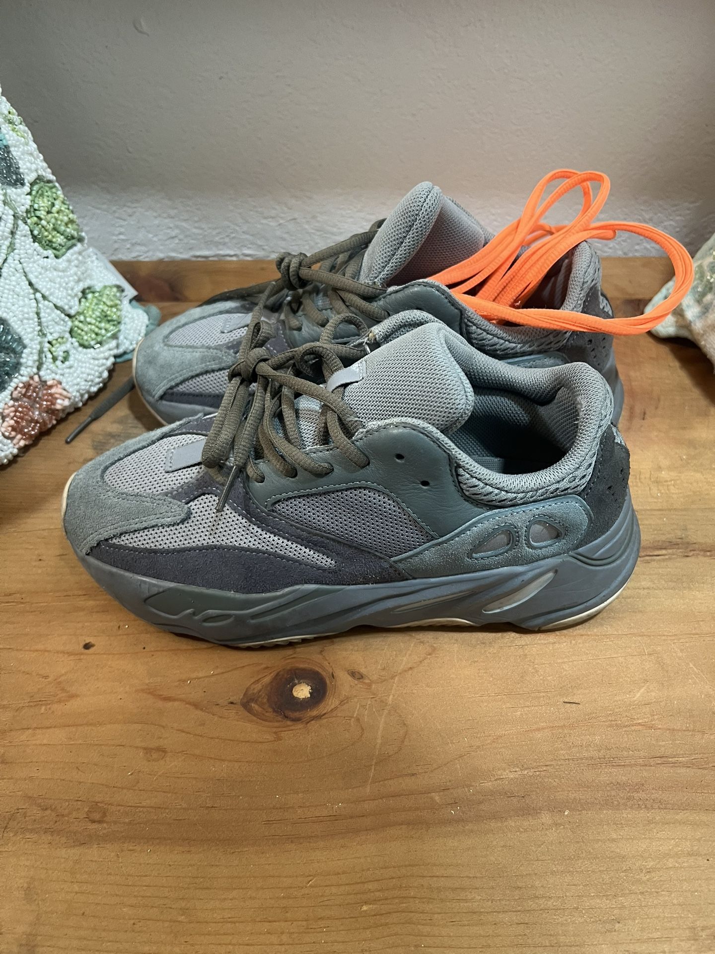 2019 Adidas Yeezy Boost 700 Inertia Mens Sz 7 - ice4pros.com.br