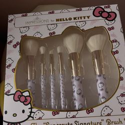Hello Kitty Makeup Brushes 