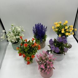 Set of 6 Potted Artificial Flowers, Fake Flowers with Vase Faux, 6"-7" tall 