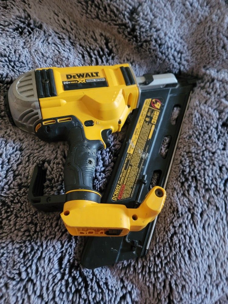 DE WALT 20V MAX XR DUAL  SPEED  NO BATTERY OR CHARGER $150