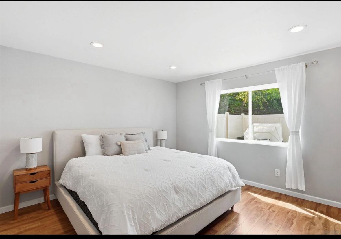 Living Spaces Bed And Mattress Moving Sale