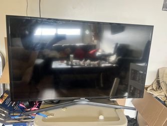 35’’ Inch Tv