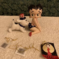 Betty Boop & Pudgy USA Salt Pepper Shakers 