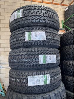 265/75/18 Kumho New tires mounted and balanced included