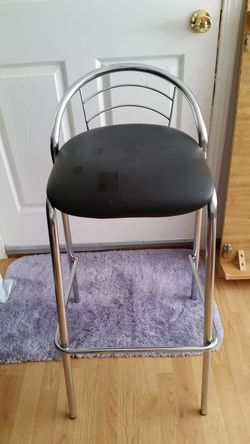 Bar stool