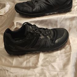 Action Shoes For Walking And Climbing 