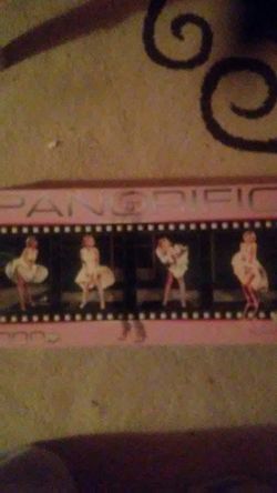 Marilyn Monroe panoramic puzzle