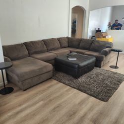 Moving Sale All For $600