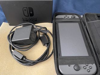 Nintendo Switch + Joy Con Controller + Dock
