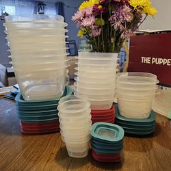 Full Tupperware Set (26 Pieces + Lids)