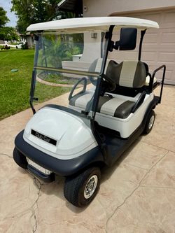 Club Car Golf Cart 4-Seater