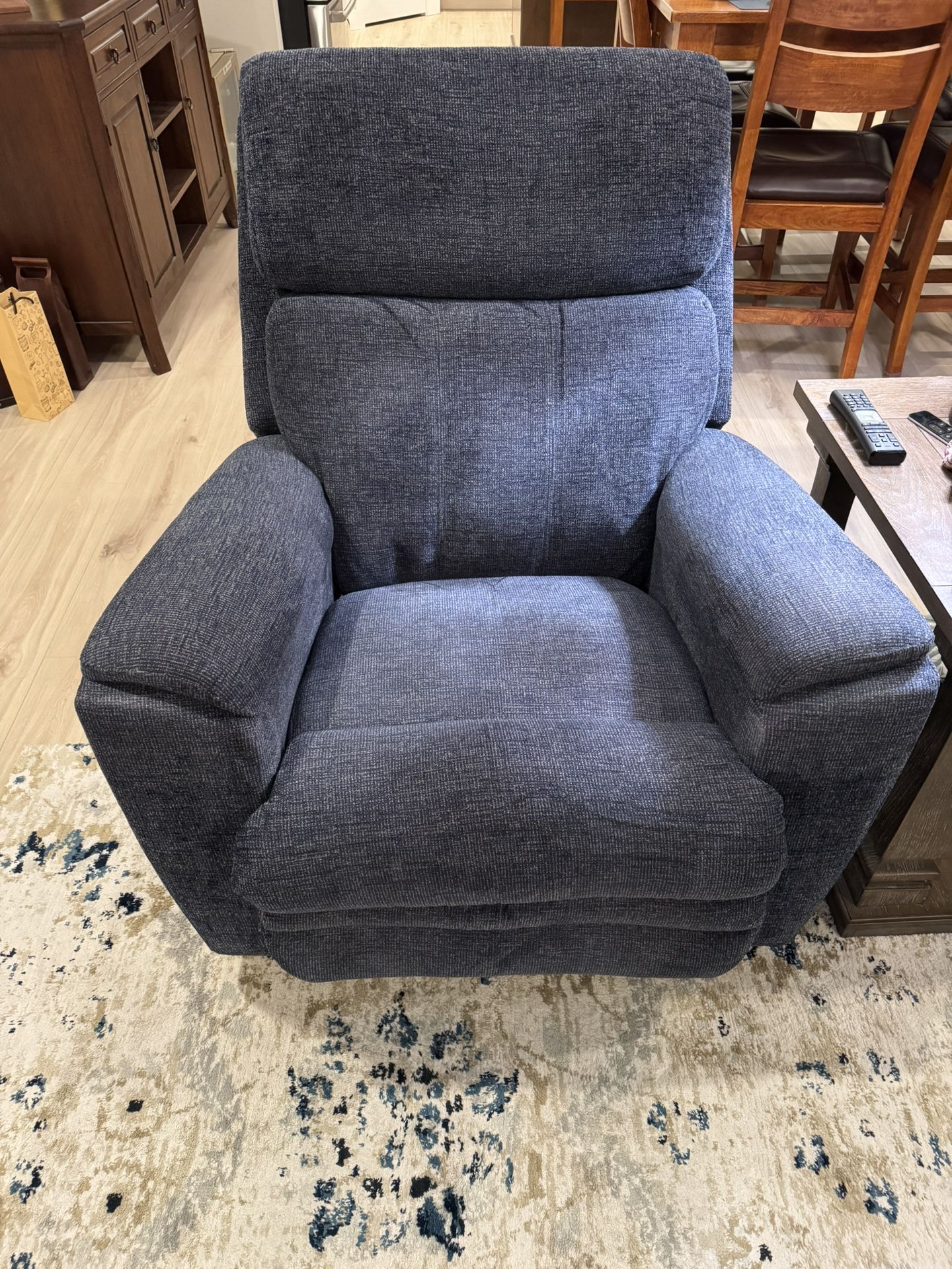 2 Fabric Power Lazy Boy Rocking Recliners