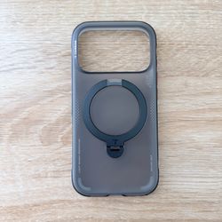 Like New Torras Q3 Air Shadow Black iPhone 17 Pro Case