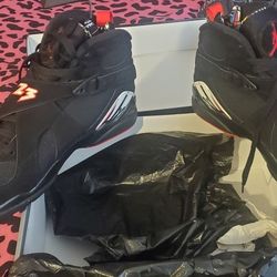 Jordan 8's