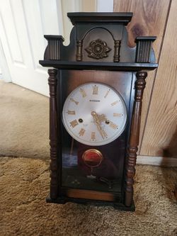 AIKOSHA  CLOCK