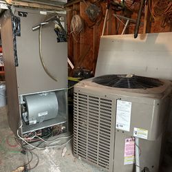 2014  YORK Scratch & Dent Central Air Conditioner Condenser And AC Handler 