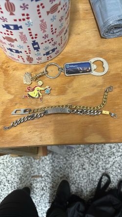 2 Men’s Bracelets And A Keychain