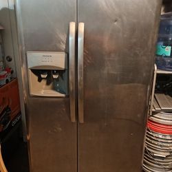 Working Refrigerator